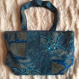 Beaded hand bag